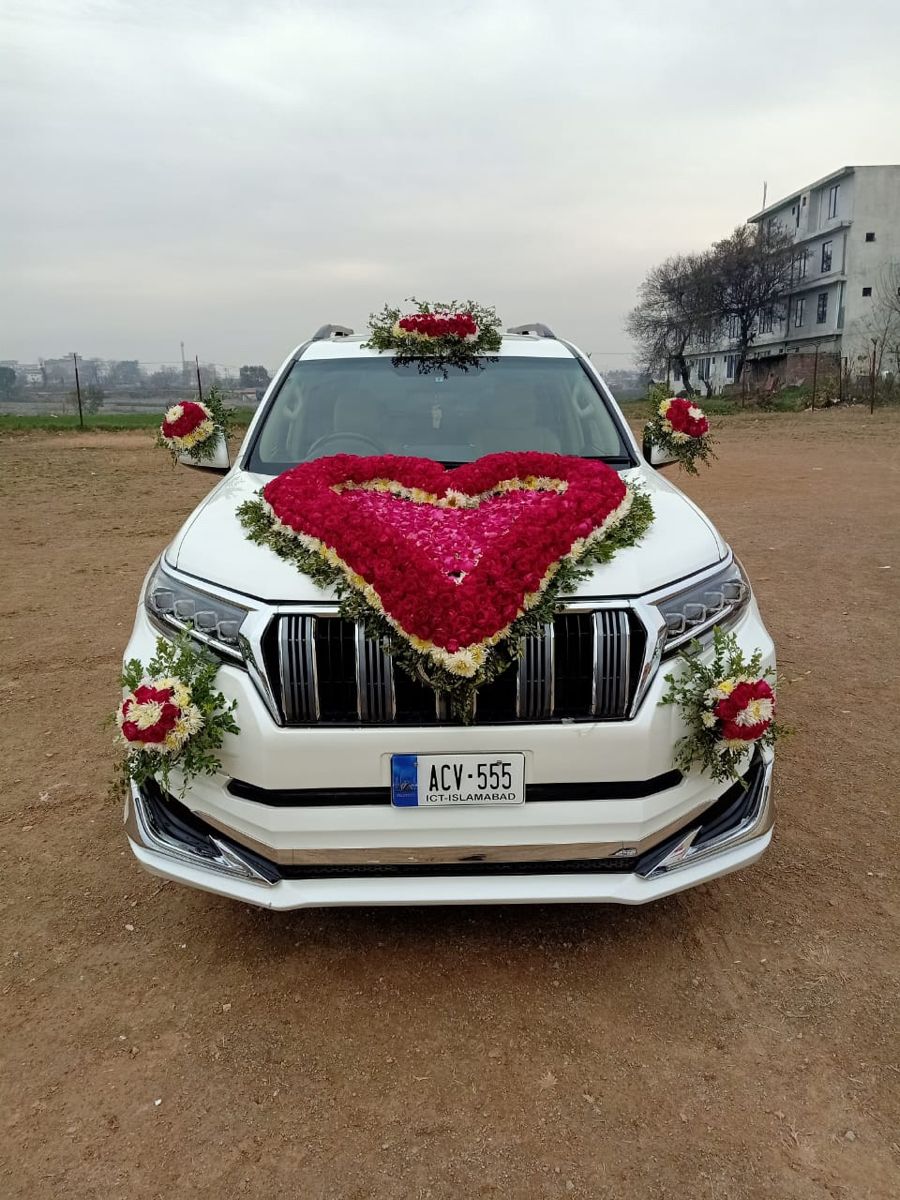 Bridal car flowers